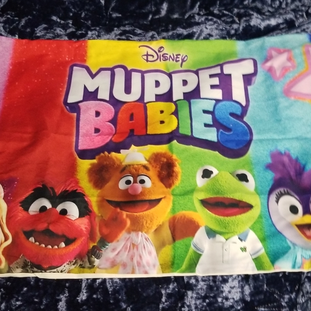 DISNEY Muppet babies sheet and pillow set